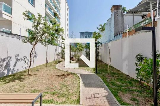 Área comum de kitnet/studio para alugar com 1 quarto, 27m² em Santo Amaro, São Paulo