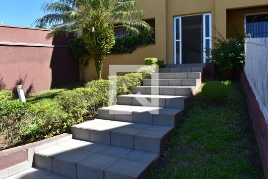 Área comum de apartamento para alugar com 2 quartos, 100m² em Pilarzinho, Curitiba