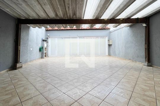 Garagem de casa à venda com 3 quartos, 165m² em Paulicéia, São Bernardo do Campo