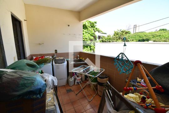 Área de Serviço de casa para alugar com 3 quartos, 150m² em Cambuí, Campinas