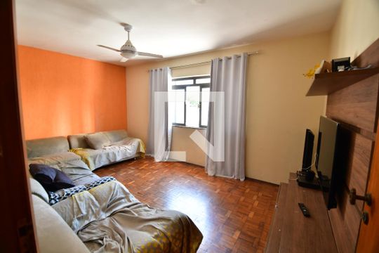 Casa para alugar com 3 quartos, 150m² em Cambuí, Campinas