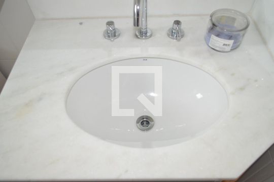 Banheiro da Suíte de apartamento à venda com 2 quartos, 155m² em Vila Dom Pedro I, São Paulo