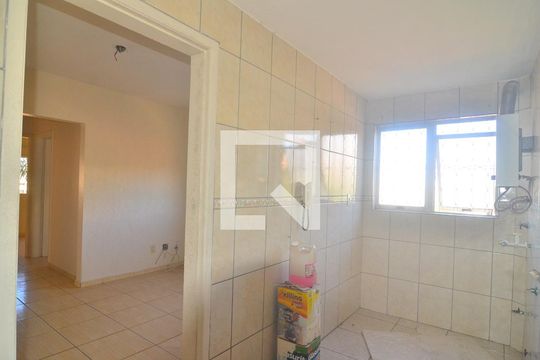 Cozinha de apartamento para alugar com 3 quartos, 59m² em Mal. Rondon, Canoas