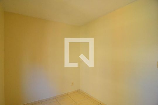Quarto 2 de apartamento para alugar com 3 quartos, 59m² em Mal. Rondon, Canoas