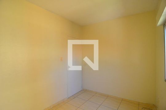 Quarto 2 de apartamento para alugar com 3 quartos, 59m² em Mal. Rondon, Canoas