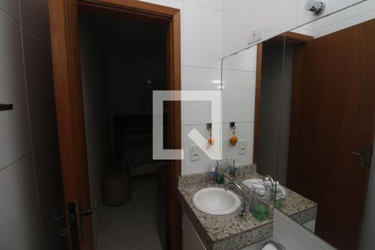 Banheiro da Suíte de casa de condomínio à venda com 3 quartos, 120m² em Vila Matilde, São Paulo