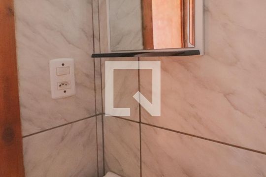 Banheiro de apartamento para alugar com 1 quarto, 30m² em Vicentina, São Leopoldo