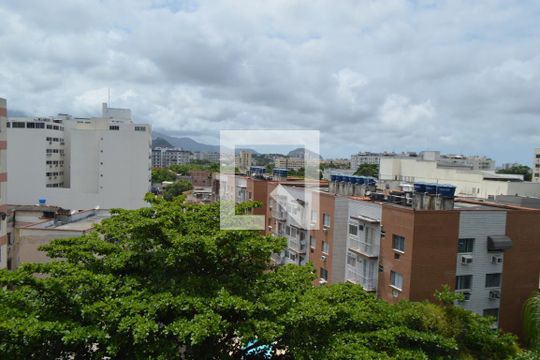 Vista da Varanda  de apartamento à venda com 2 quartos, 75m² em Taquara, Rio de Janeiro