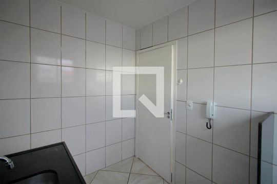 Cozinha de apartamento para alugar com 3 quartos, 80m² em Ipiranga, Belo Horizonte