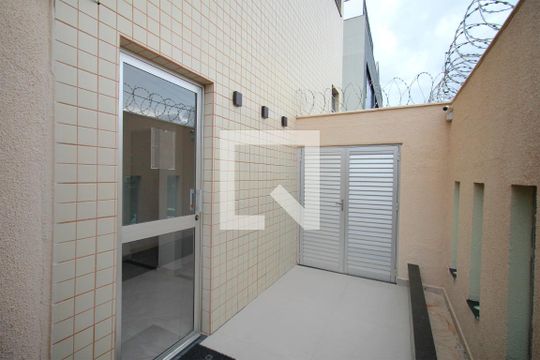 Área comum de apartamento para alugar com 3 quartos, 80m² em Ipiranga, Belo Horizonte
