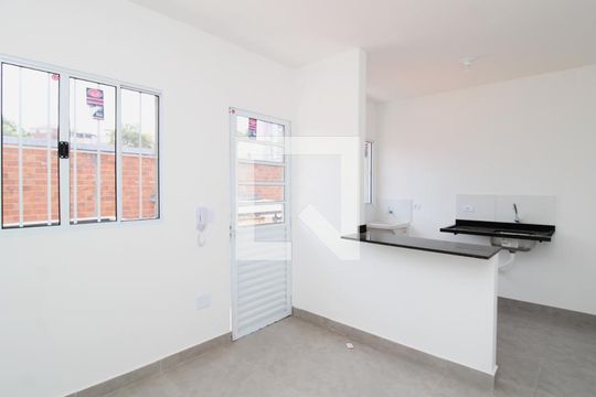 Sala/Cozinha de apartamento para alugar com 1 quarto, 30m² em Vila Nova Cachoeirinha, São Paulo