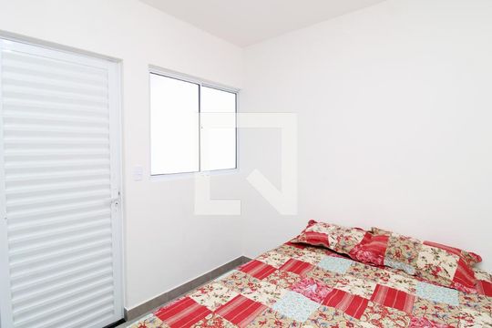 Quarto de apartamento para alugar com 1 quarto, 30m² em Vila Nova Cachoeirinha, São Paulo
