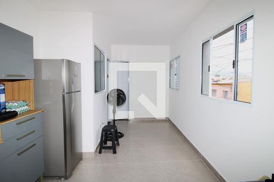 Sala/Cozinha de apartamento para alugar com 1 quarto, 30m² em Vila Nova Cachoeirinha, São Paulo