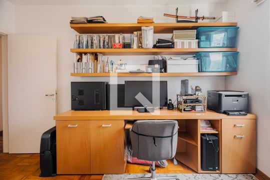 Quarto de apartamento à venda com 2 quartos, 101m² em Pinheiros, São Paulo
