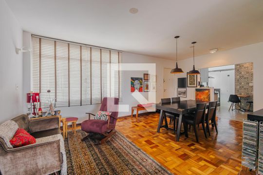 Sala de apartamento à venda com 2 quartos, 101m² em Pinheiros, São Paulo