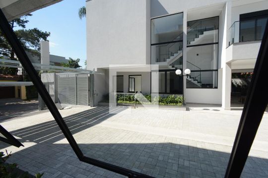 Vista da Sala de casa de condomínio à venda com 4 quartos, 350m² em Jardim Prudência, São Paulo