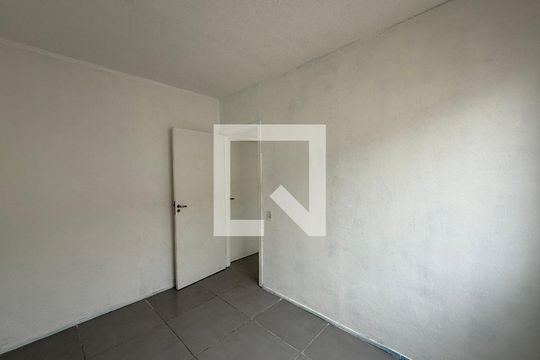 Quarto 1 de apartamento para alugar com 2 quartos, 42m² em Caxangá, Suzano