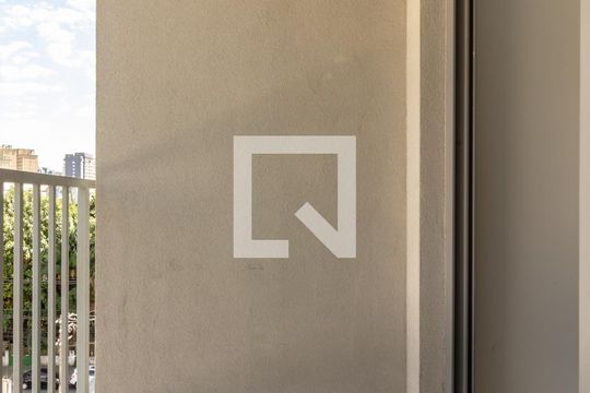 Sacada de kitnet/studio à venda com 1 quarto, 21m² em Indianópolis, São Paulo