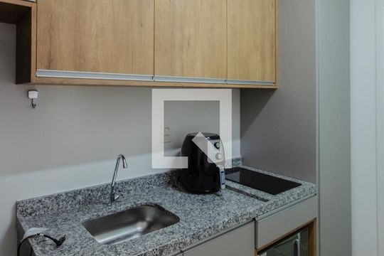 Cozinha de kitnet/studio para alugar com 1 quarto, 30m² em Vila Mariana, São Paulo
