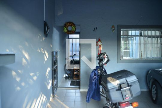 Garagem de casa à venda com 4 quartos, 162m² em Vila Floresta, Santo André