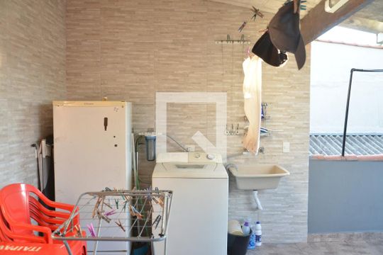 Área de Serviço de casa à venda com 4 quartos, 162m² em Vila Floresta, Santo André