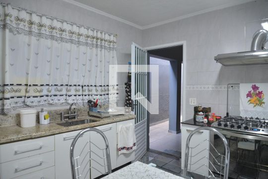Cozinha de casa à venda com 4 quartos, 162m² em Vila Floresta, Santo André