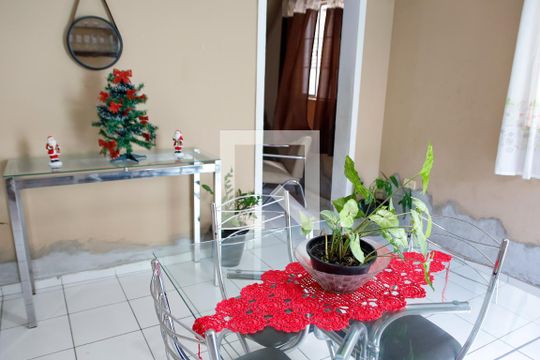 Cozinha de casa à venda com 6 quartos, 260m² em Veloso, Osasco