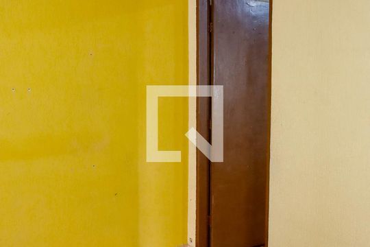 sala de casa à venda com 6 quartos, 260m² em Veloso, Osasco