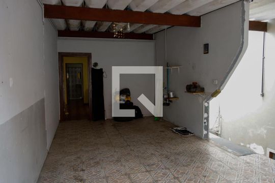 Garagem de casa à venda com 6 quartos, 260m² em Veloso, Osasco