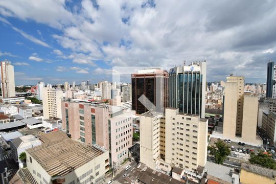 Sala - Vista de apartamento para alugar com 1 quarto, 45m² em Centro, Campinas