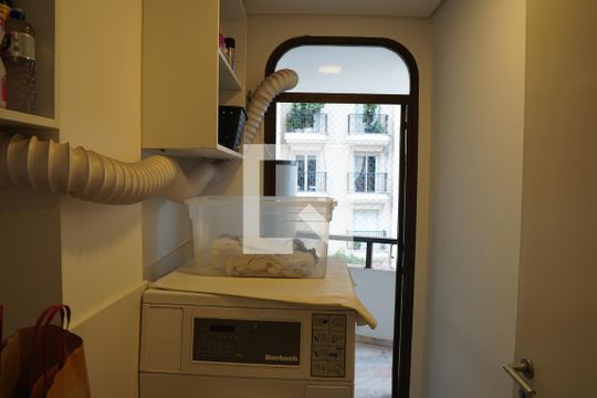 Área de Serviço de apartamento à venda com 6 quartos, 300m² em Vila Caraguata, São Paulo
