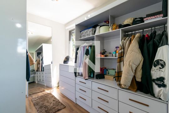Closet Quarto 1 de apartamento à venda com 2 quartos, 90m² em Vila Campestre, São Paulo