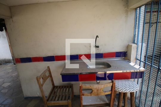 Terraço de casa à venda com 4 quartos, 230m² em Olaria, Rio de Janeiro