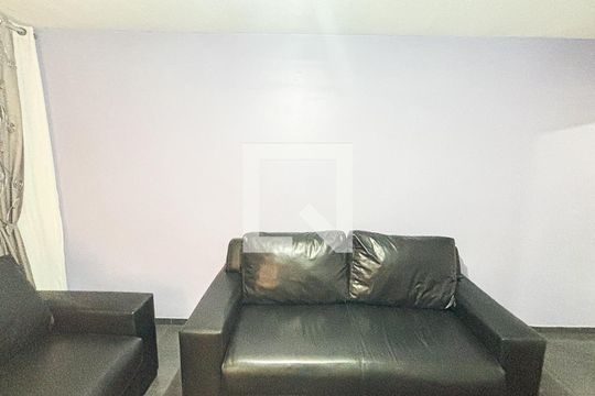 Sala de casa para alugar com 4 quartos, 180m² em Jardim Ana Maria, Santo André
