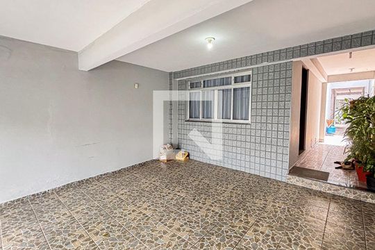 Garagem de casa à venda com 4 quartos, 180m² em Jardim Ana Maria, Santo André
