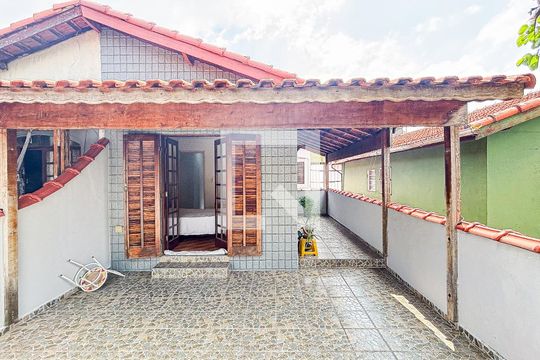 Quarto 1 - Varanda de casa à venda com 4 quartos, 180m² em Jardim Ana Maria, Santo André