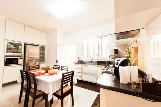 Casa à venda com 2 quartos, 130m² em Parque Residencial Jundiaí, Jundiaí