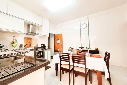 Casa à venda com 2 quartos, 130m² em Parque Residencial Jundiaí, Jundiaí