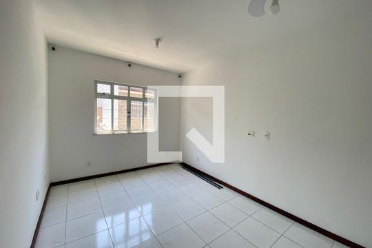 Quarto 1 de casa para alugar com 1 quarto, 127m² em Quintino Bocaiúva, Rio de Janeiro