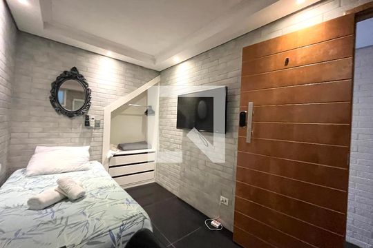 Studio ap 2 de casa de condomínio à venda com 6 quartos, 150m² em Vila Guarani (zona Sul), São Paulo