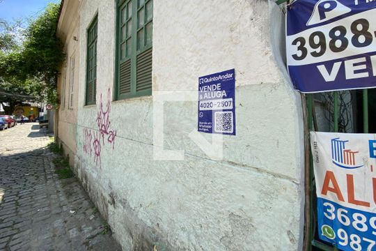 Plaquinha instalada de casa à venda com 3 quartos, 220m² em Botafogo, Rio de Janeiro