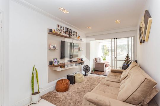 Apartamento à venda com 3 quartos, 102m² em Vila Gumercindo, São Paulo