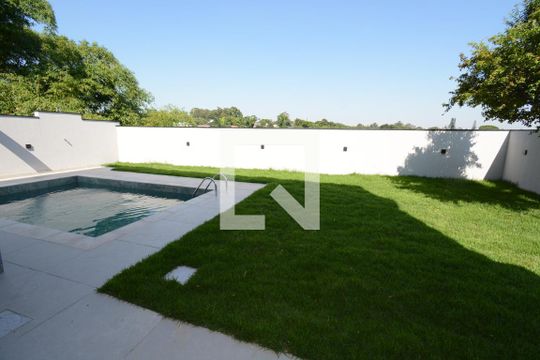 Vista da Sala de casa de condomínio à venda com 4 quartos, 350m² em Jardim Prudência, São Paulo