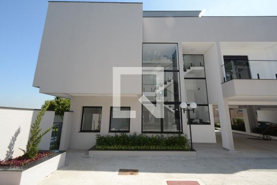 Fachada de casa de condomínio à venda com 4 quartos, 350m² em Jardim Prudência, São Paulo