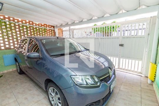 Garagem de casa à venda com 2 quartos, 130m² em Vila Leopoldina, São Paulo