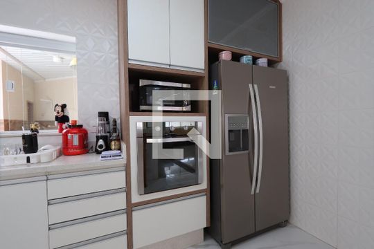 Cozinha de casa para alugar com 3 quartos, 300m² em Jardim Vila Mariana, São Paulo