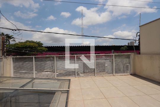 Varanda piso superior de casa para alugar com 3 quartos, 300m² em Jardim Vila Mariana, São Paulo