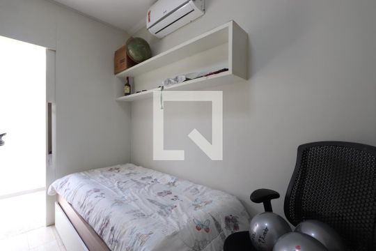 Quarto 2 de casa para alugar com 3 quartos, 300m² em Jardim Vila Mariana, São Paulo