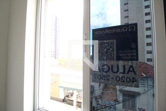 Casa para alugar com 1 quarto, 450m² em Centro, Uberlândia