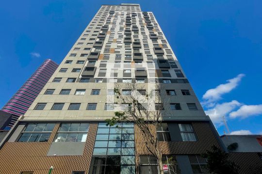 Fachada de kitnet/studio para alugar com 1 quarto, 24m² em Pinheiros, São Paulo